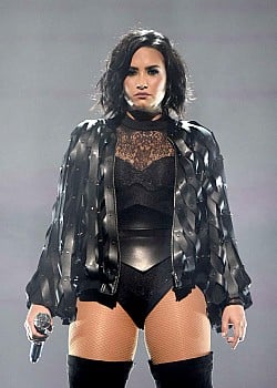 Demi Lovato image 1 of 4