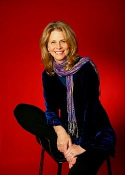 Lindsay Wagner (actress) image 1 of 2