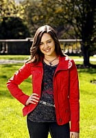 Mary Mouser profile photo