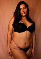 Vanessa Romo profile photo