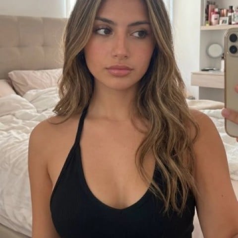 Hazel 😋