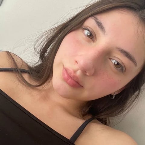 Kiera 🧃🧸