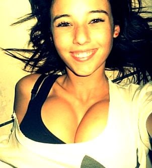 Angie Varona gallery image 25 of 30