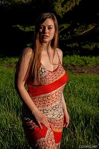 Lillias Right gallery image 1 of 16