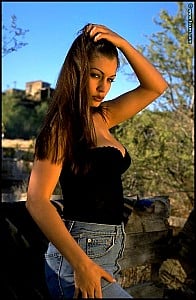 Aria Giovanni gallery image 6 of 15