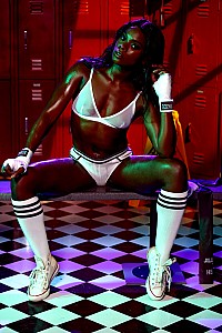 Ana Foxx Gallery image 5 sur 12