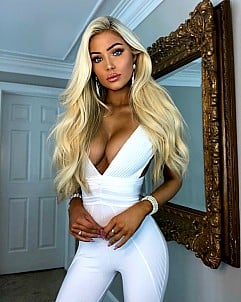 Katerina Rozmajzl gallery image 7 of 21