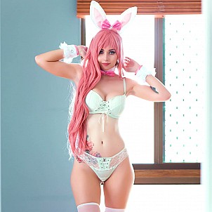 Amy Thunderbolt gallery image 9 of 15