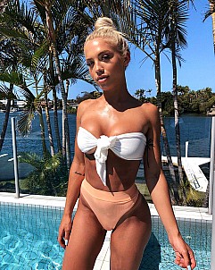 Tammy Hembrow gallery image 23 of 36