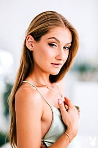 Tiffany Tatum gallery image 1 of 15