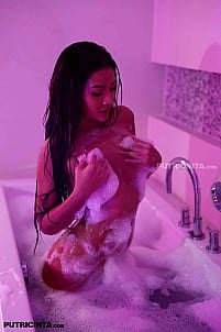 Suthara Duangin gallery image 9 of 12