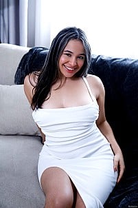 Valery Kora gallery image 1 of 18
