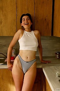 Tamara Damachuk gallery image 9 of 12