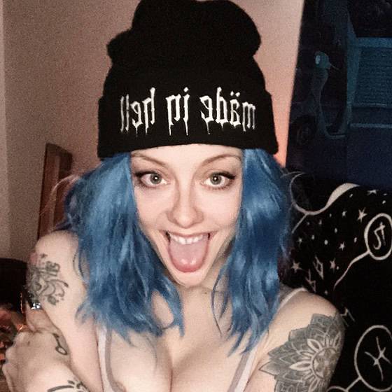 Alessa Savage