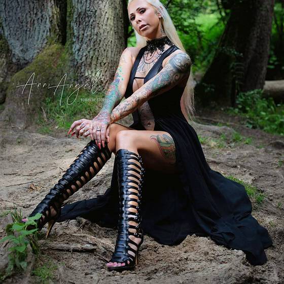 Anni Angel 911
