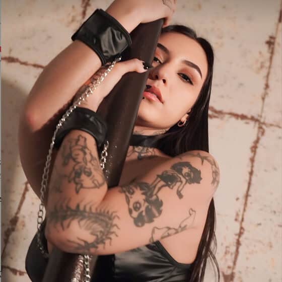 𝑳𝑨𝑼𝑹𝒀𝑵 ❤️🔥