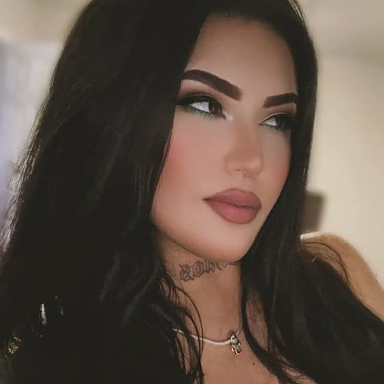 BiBi Brit 🤍 FREE PAGE