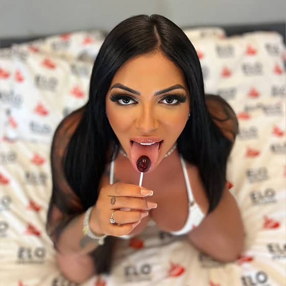 Stephanie Silveira