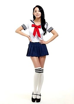 A Yeon image 4 of 4