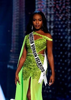 A\'yana Keshelle Phillips image 3 of 4