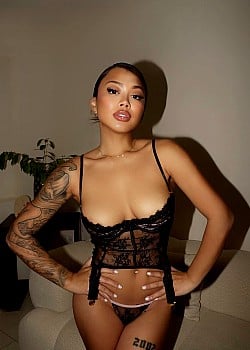 ABG Tina image 4 of 4