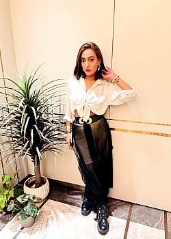 Aashika Bhatia image 4 of 4