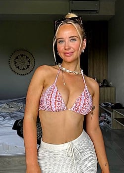 Abbi Loveday image 2 of 3