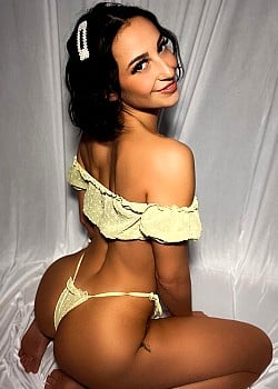 Abella Mariposa image 3 of 4