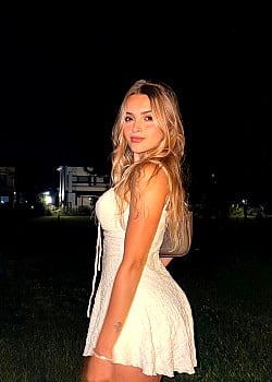 Abi Hermida image 2 of 2