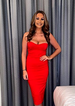 Abigail Greasley image 2 of 4