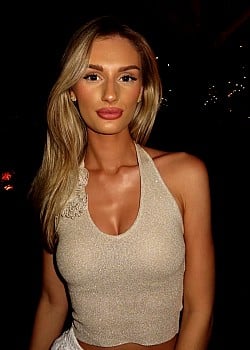 Abigail Gunn image 4 of 4