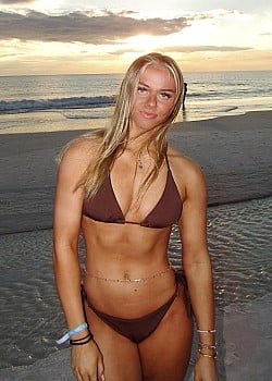 Abigail Thomas image 2 of 3