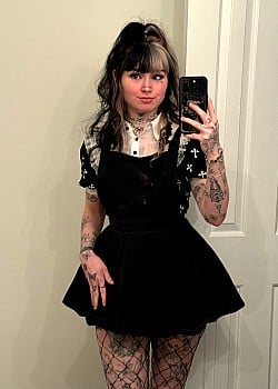 Abolishegirls image 2 of 4