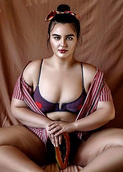 Abriana Soll image 3 of 4