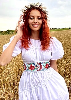 Adela Maderycova image 2 of 3