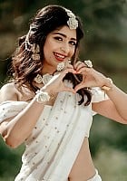 Aditi Prabhudeva profile photo