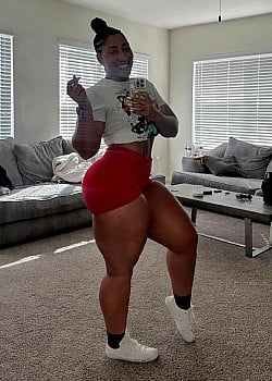 Adoria Trone image 4 of 4