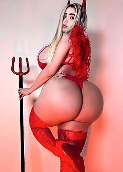 Adriana Alencar image 2 of 4