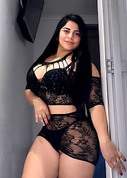 Adriana Rios (Onlyfans) image 2 of 4