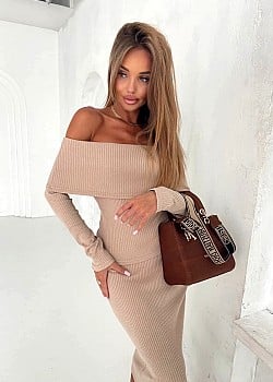 Agata Kapiewicz image 2 of 4