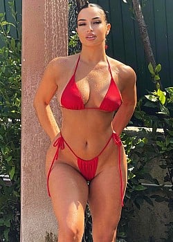 Agata Marques image 1 of 4