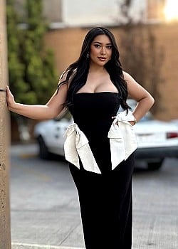 Aglaya Gonzalez image 2 of 4