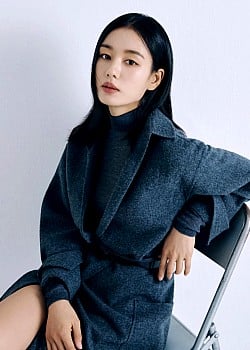 Ahn Eun-jin image 3 of 3