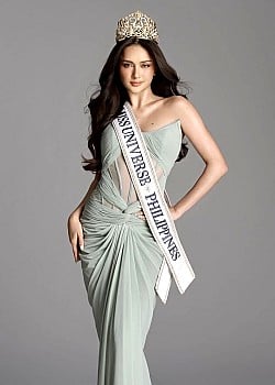 Ahtisa Manalo image 2 of 3