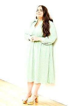 Aidy Bryant image 3 of 3
