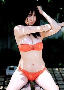 Airi Saito image 2 of 2