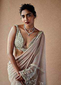 Aishwarya Lekshmi image 3 of 4