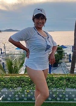 Aiysha Saagar image 3 of 4
