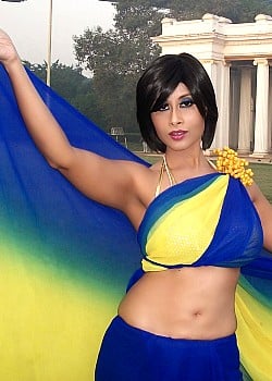 Aiysha Saagar image 4 of 4