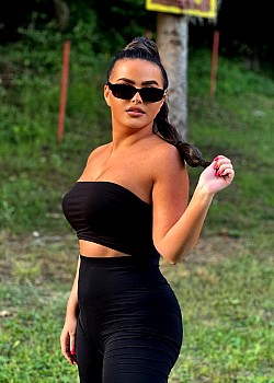 Ajsela Memovic image 3 of 3